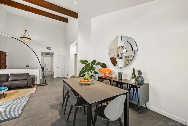 15606 Via Marchena, San Diego, CA 92128