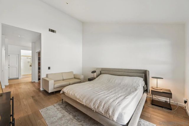 15606 Via Marchena, San Diego, CA 92128