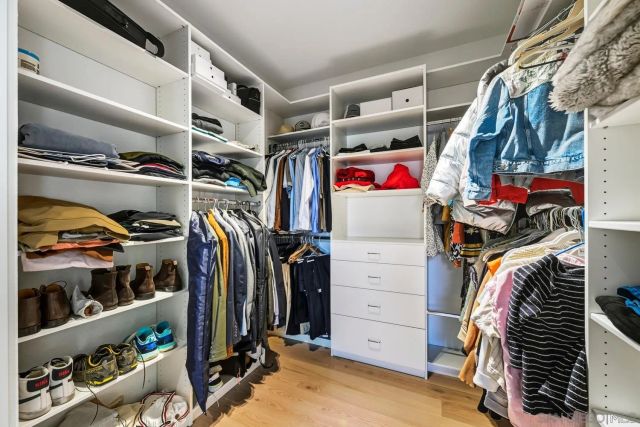 15606 Via Marchena, San Diego, CA 92128