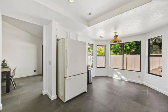 15606 Via Marchena, San Diego, CA 92128