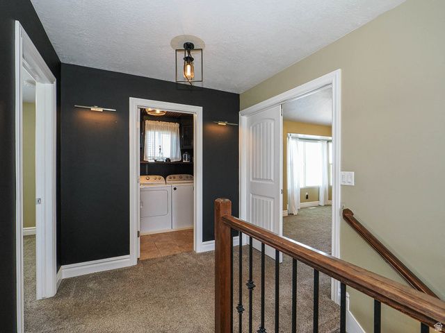 879 W SADDLEBROOK DR, Kaysville, UT 84037