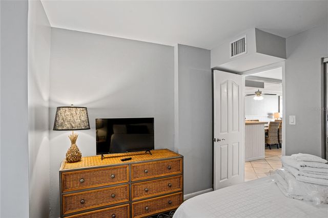 20000 GULF BOULEVARD 305, Indian Shores, FL 33785