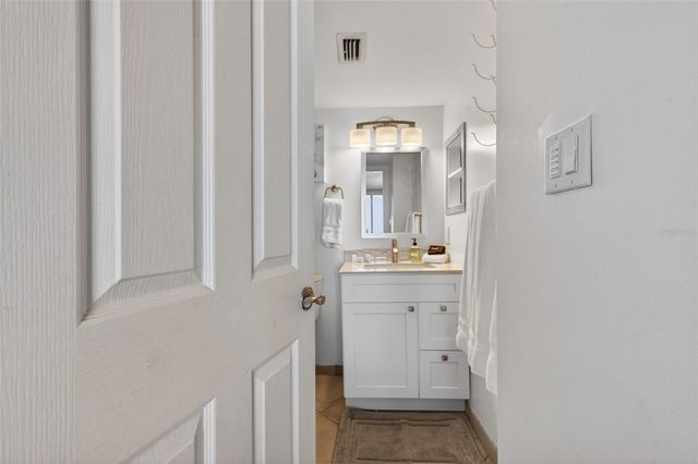 20000 GULF BOULEVARD 305, Indian Shores, FL 33785