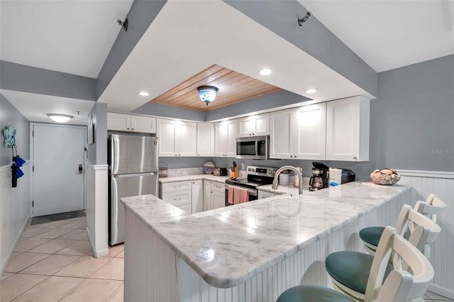 20000 GULF BOULEVARD 305, Indian Shores, FL 33785