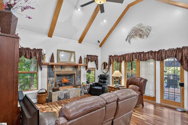 14029 Azalea Drive, Seneca, SC 29678