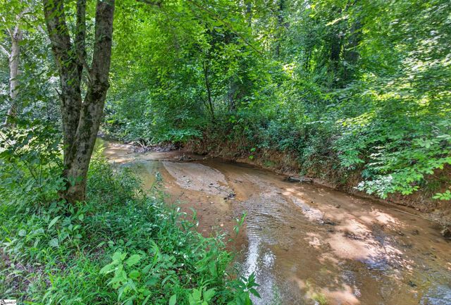 14029 Azalea Drive, Seneca, SC 29678