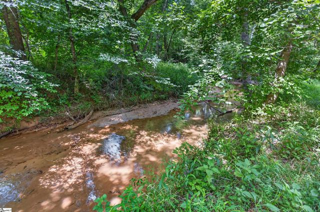 14029 Azalea Drive, Seneca, SC 29678