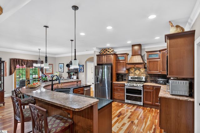 14029 Azalea Drive, Seneca, SC 29678