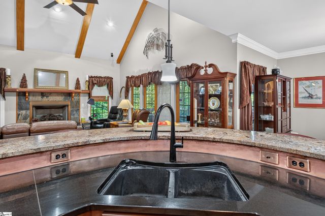 14029 Azalea Drive, Seneca, SC 29678