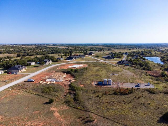 1986 Twin Spires Trail, Blanchard, OK 73010