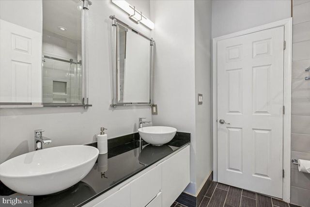 3 BIG OAK CT, Rockville, MD 20850