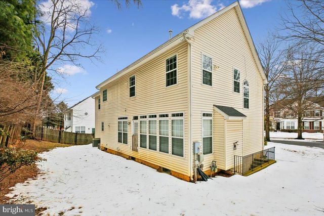 3 BIG OAK CT, Rockville, MD 20850