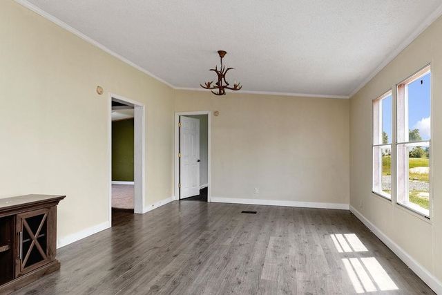 2347 EAST POINT RD, Elkton, VA 22827