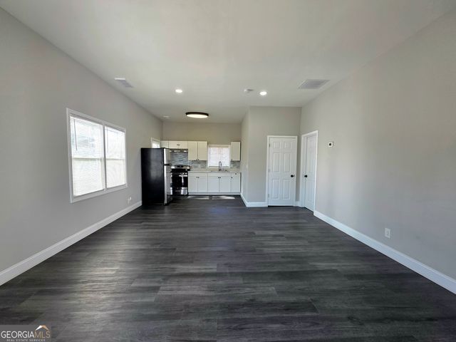 1156 Clinton Road, Macon, GA 31211