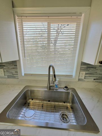 1156 Clinton Road, Macon, GA 31211