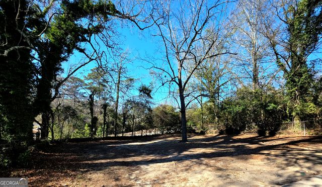 1156 Clinton Road, Macon, GA 31211