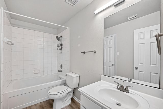 4119 Carmel Ridge Way, Pasadena, TX 77503