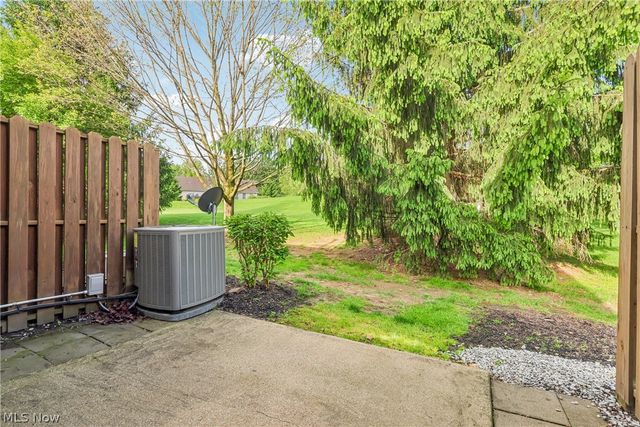 1352 Meadow Run, Copley, OH 44321