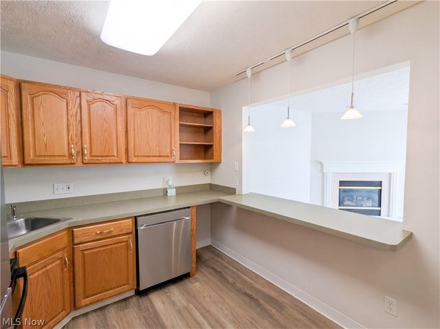 1352 Meadow Run, Copley, OH 44321