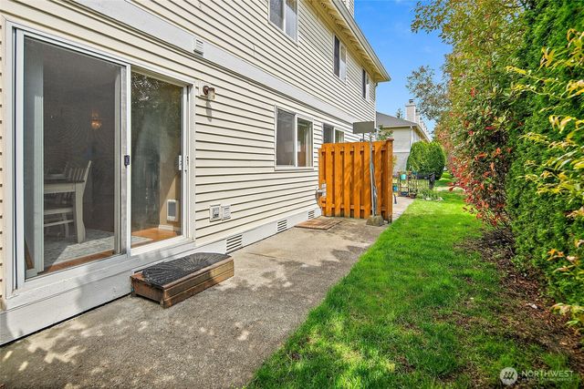 927 132nd Street SW #B2, Everett, WA 98204