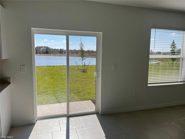 19550 Fairhill CT, Lehigh Acres, FL 33974