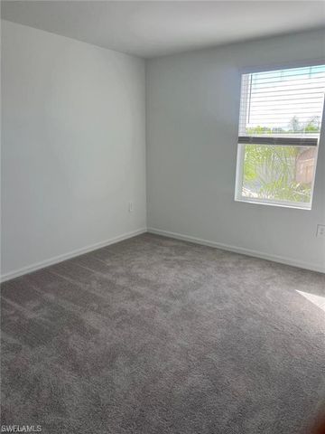 19550 Fairhill CT, Lehigh Acres, FL 33974