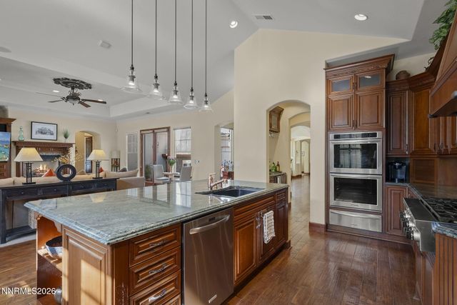 16885 Delacroix, Reno, NV 89511