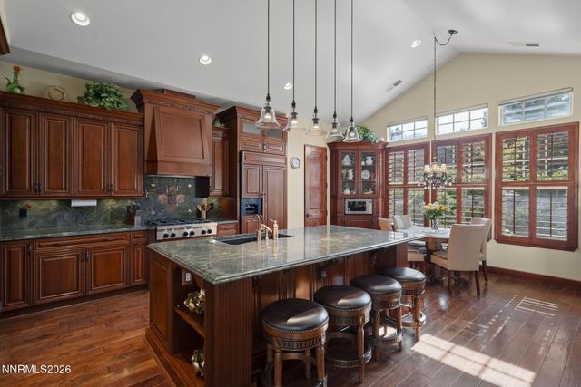 16885 Delacroix, Reno, NV 89511