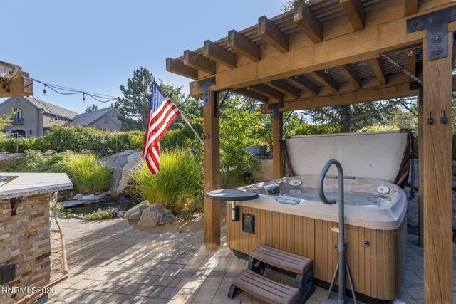 16885 Delacroix, Reno, NV 89511