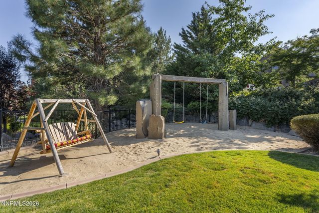 16885 Delacroix, Reno, NV 89511