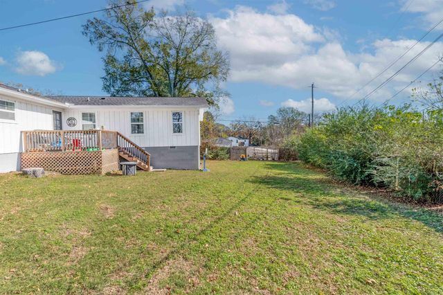 8001 Iowa Drive, Little Rock, AR 72227