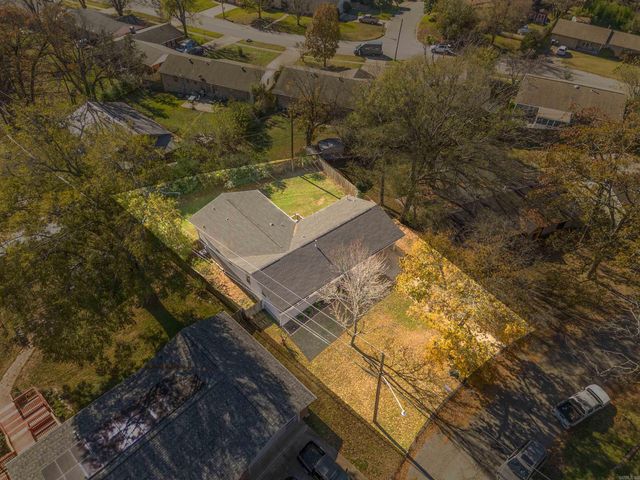 8001 Iowa Drive, Little Rock, AR 72227