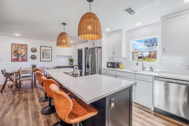 8001 Iowa Drive, Little Rock, AR 72227