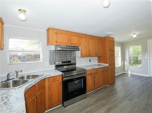 874 Center Hill Avenue, Atlanta, GA 30318