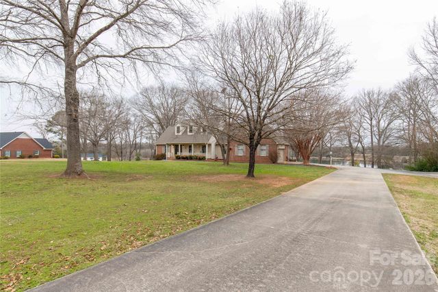 252 North Corner Estates Road, Lancaster, SC 29720