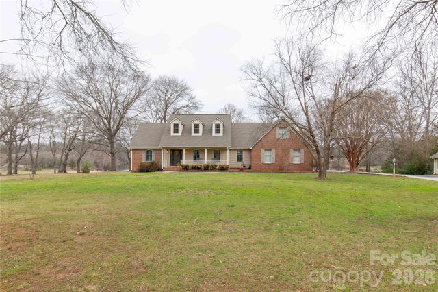 252 North Corner Estates Road, Lancaster, SC 29720