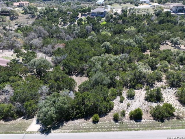 1810 Mountain Spgs, Canyon Lake, TX 78133