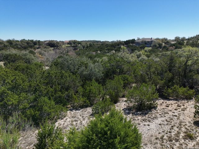 1810 Mountain Spgs, Canyon Lake, TX 78133