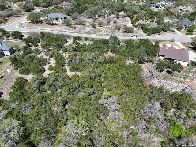 1810 Mountain Spgs, Canyon Lake, TX 78133