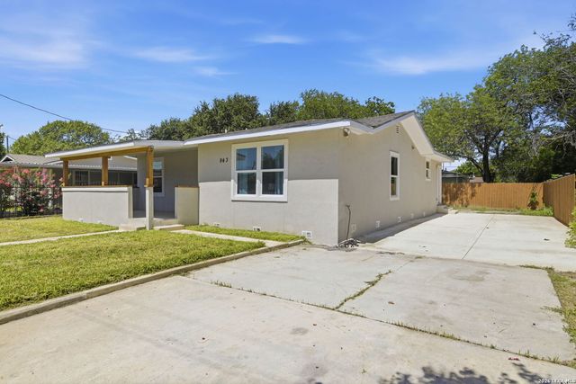 943 S San Eduardo, San Antonio, TX 78237