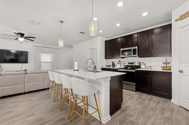 1066 BERRY LANE, Davenport, FL 33837