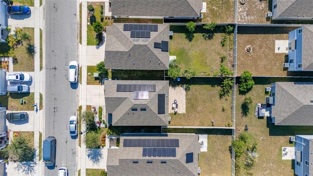 1066 BERRY LANE, Davenport, FL 33837