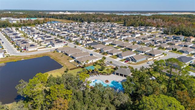 1066 BERRY LANE, Davenport, FL 33837