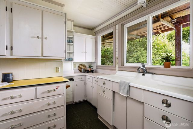 5095 Zimmerman Road, Langley, WA 98260