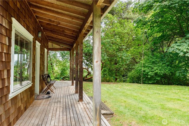 5095 Zimmerman Road, Langley, WA 98260