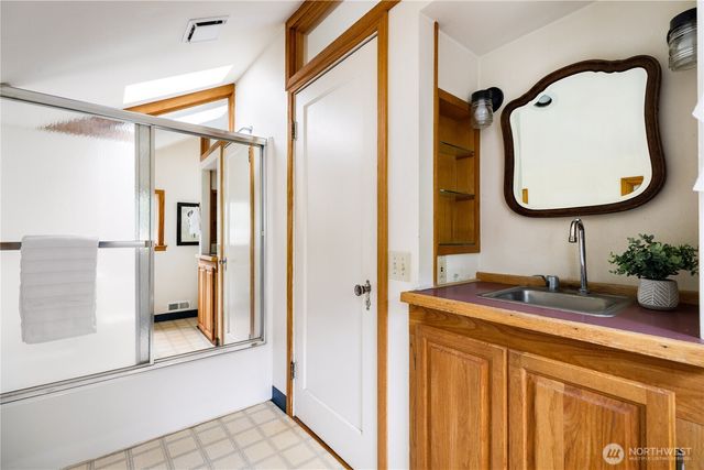 5095 Zimmerman Road, Langley, WA 98260