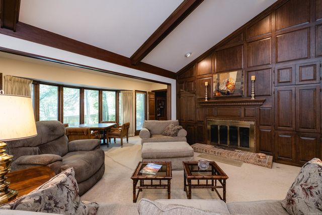 7 Big Stone Court, Little Rock, AR 72227