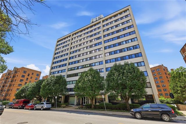 803 W 48th Street 605, Kansas City, MO 64112