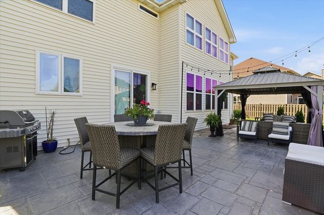 650 Iris Court, Lake Villa, IL 60046