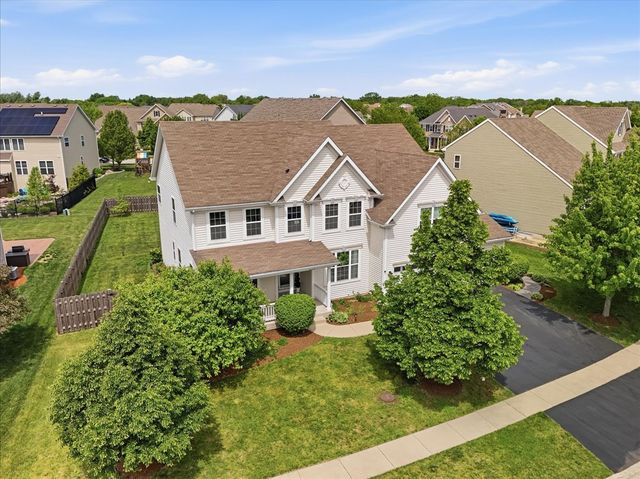 650 Iris Court, Lake Villa, IL 60046